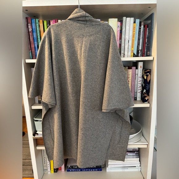 EILEEN FISHER Shawl Coat - Picture 3 of 3